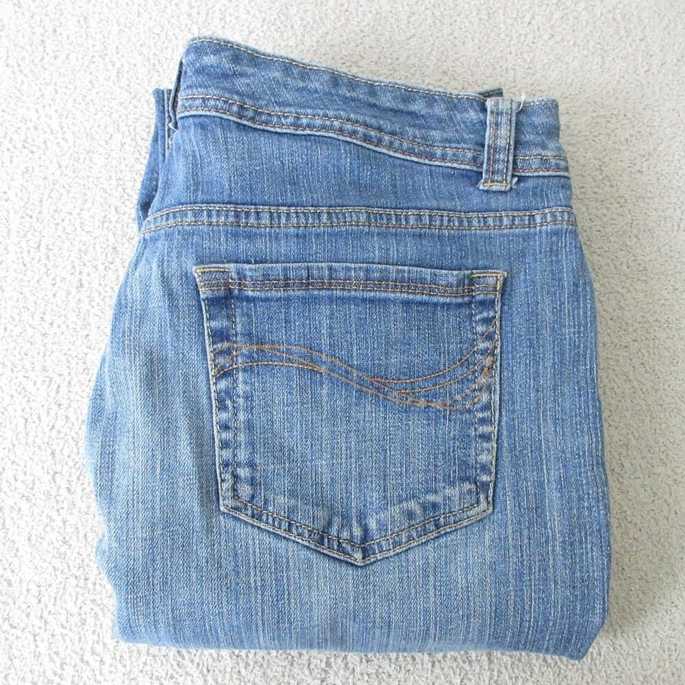 Charter Club Jeans Womens Petite 10P (32x26) Blue Denim Regular Fit Straight Leg